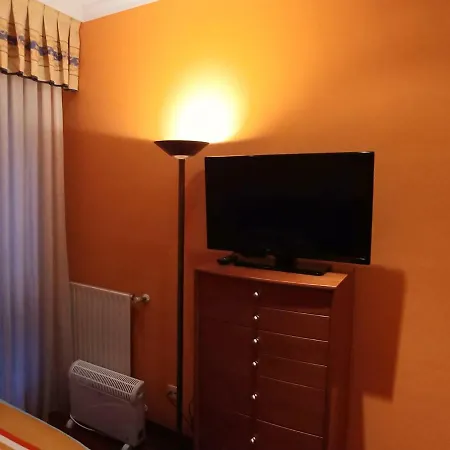 Hogar, A Modo De Gijón